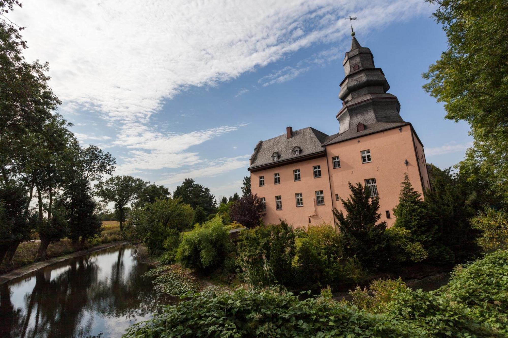 Gut Dyckhof Hotel Meerbusch Buitenkant foto